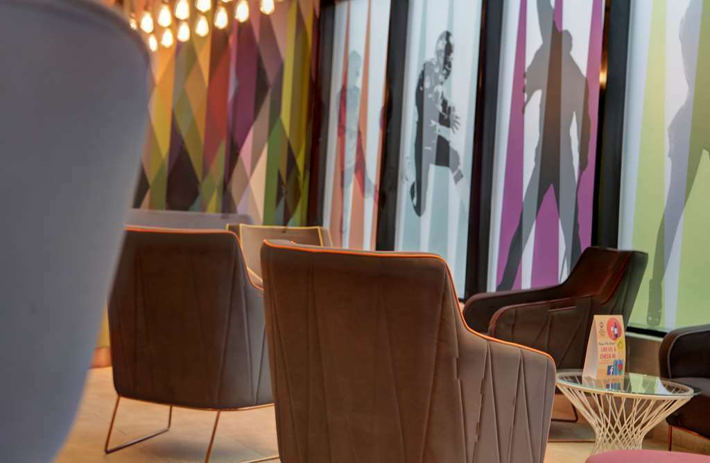 Best Western Plus London Wembley Hotel Екстериор снимка