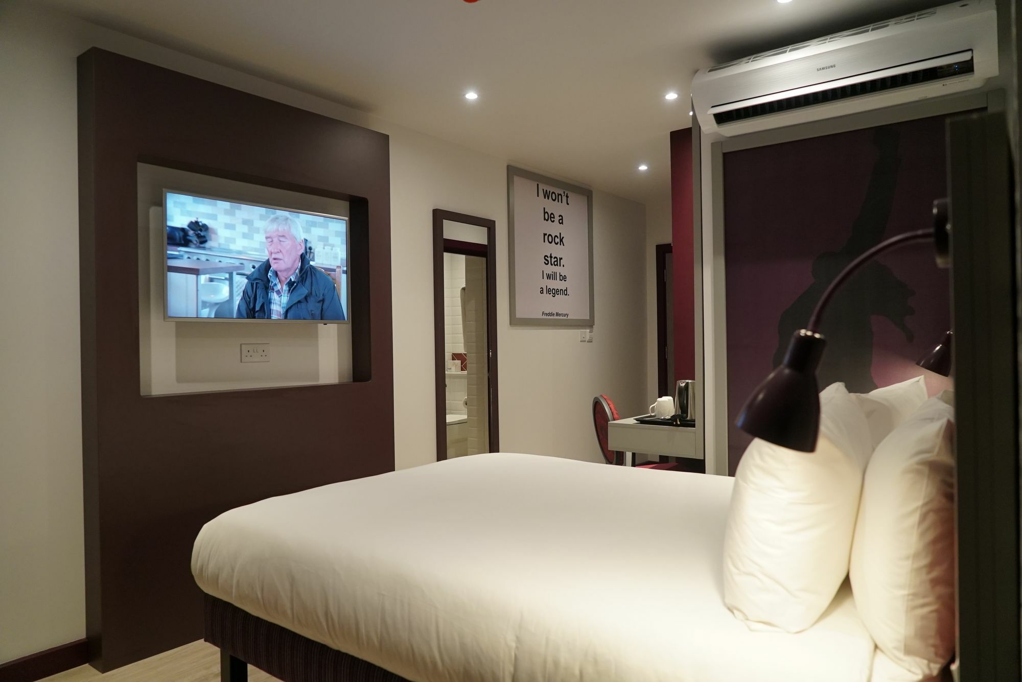 Best Western Plus London Wembley Hotel Екстериор снимка